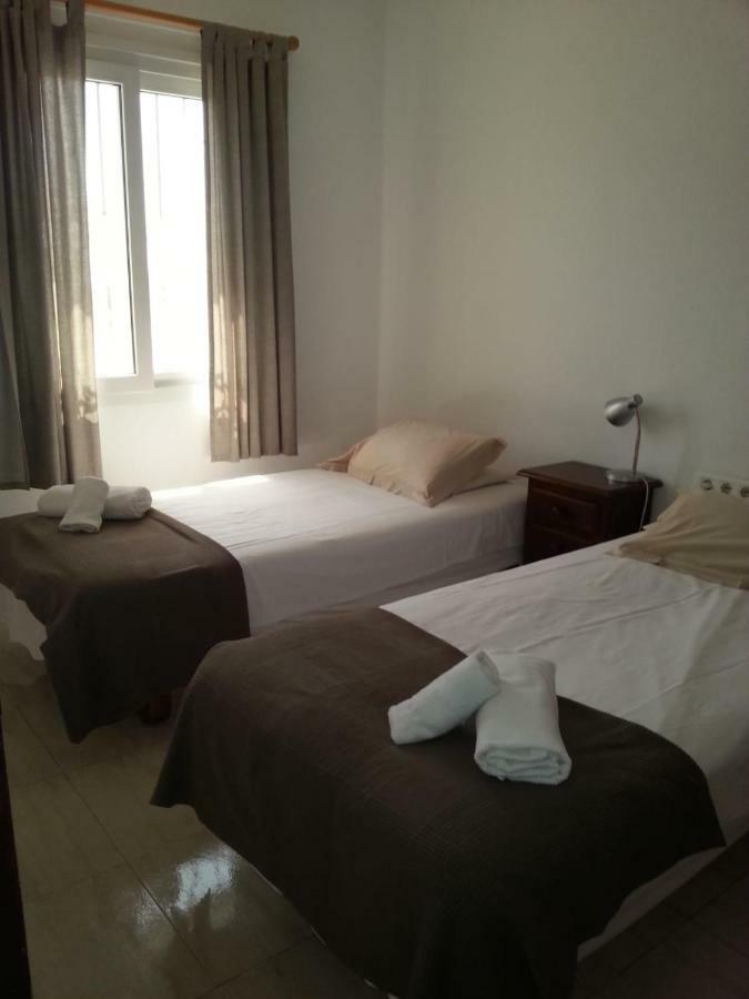 Casa Angelines Holiday Home เนร์คา ภายนอก รูปภาพ