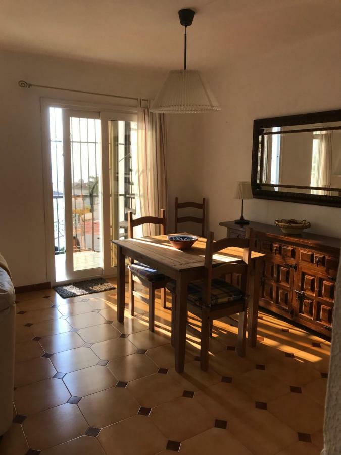 Casa Angelines Holiday Home เนร์คา ภายนอก รูปภาพ