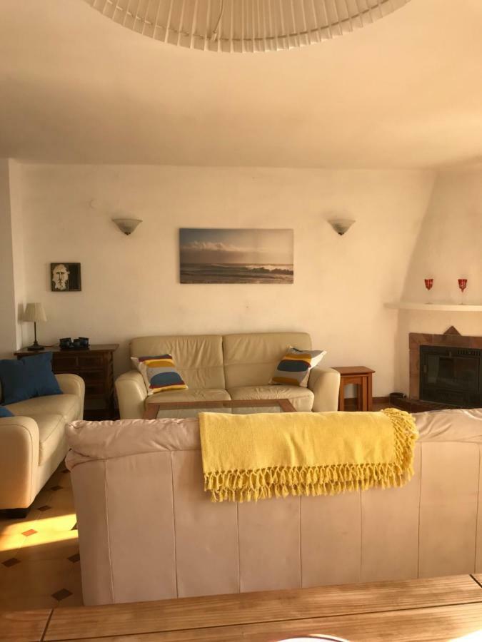 Casa Angelines Holiday Home เนร์คา ภายนอก รูปภาพ